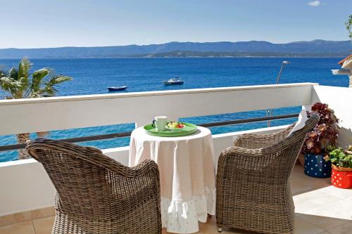 Bol Apartment | Indulge in Waterfront Apartments with Ocean Views