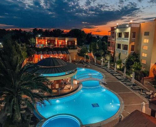 Thermi Hotel | Relax at Ambassador Hotel Thessaloniki with Ocean Views