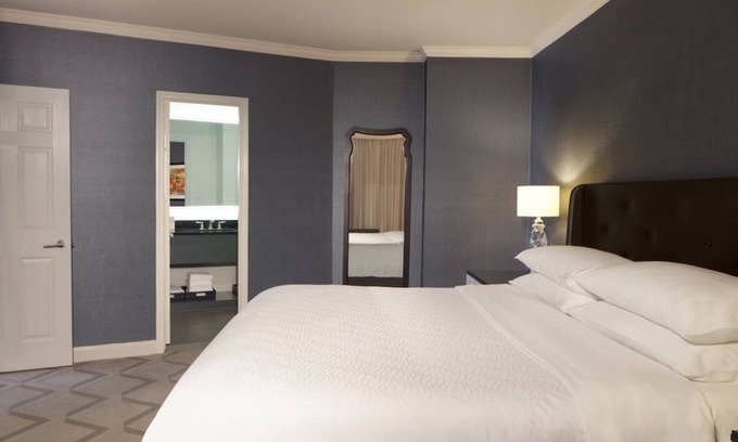 West End Hotel | Pet-Friendly Ambassador Suite at Melrose Georgetown Hotel