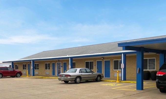 Le Mars Hotel | Comfort Meets Convenience at Amber Inn Motel Le Mars