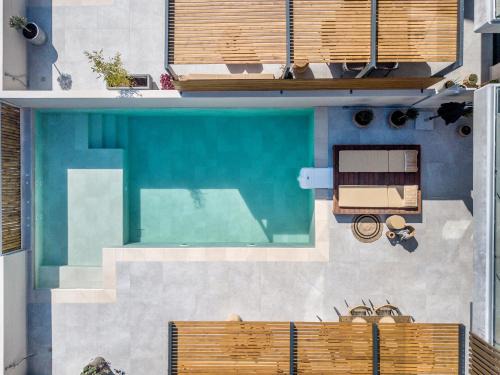Preveza Villa | Discover Ambient Living: Oceanfront Bliss & Top Reviews