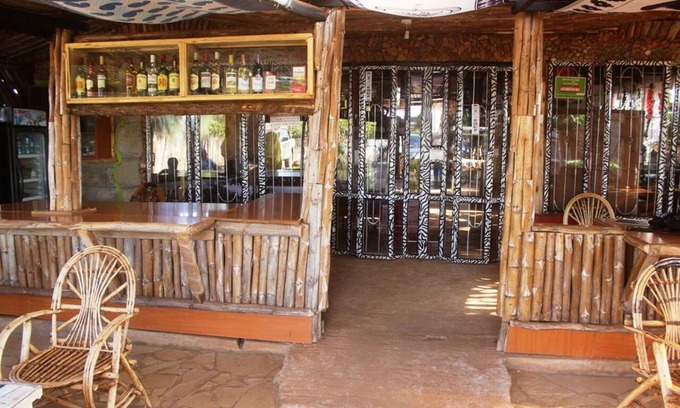 Kimana Hotel | Amboseli Getaway Hotel: Family-Friendly Escape & Dining