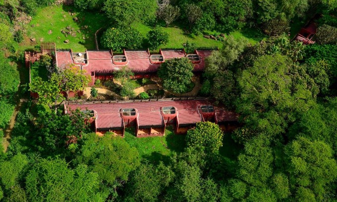 Amboseli Hotel | Explore Amboseli Serena Safari Lodge: 4-Star Oasis Awaits
