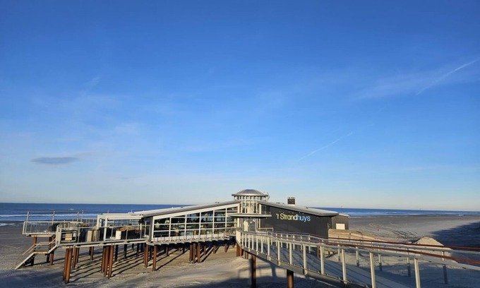 Municipality of Ameland Apartment | Oceanfront Retreat at Amelander Paradijs in Buren