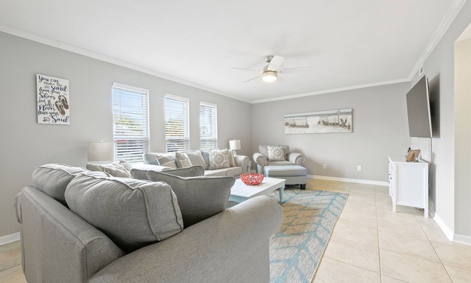 Fernandina Beach Condo | Family-Friendly Amelia Island Condo Near Beach & Pool