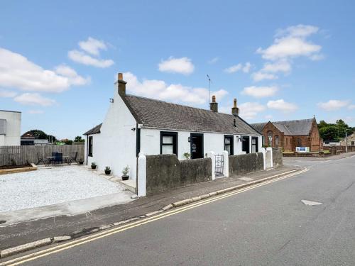 Prestwick House | Pet-Friendly Retreat at Ameliafield Cottage, Prestwick