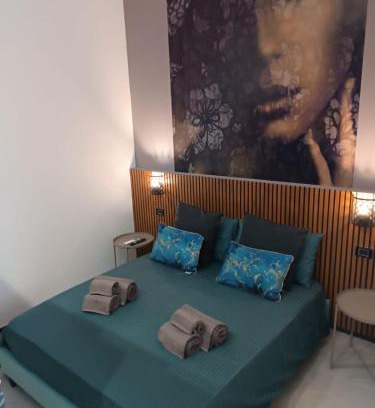 Municipio 2 Apartment | Amendola Apartment