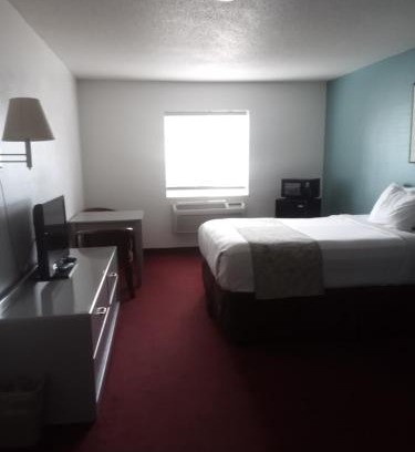 Clear Lake Hotel | America's Best Value Inn and Suites