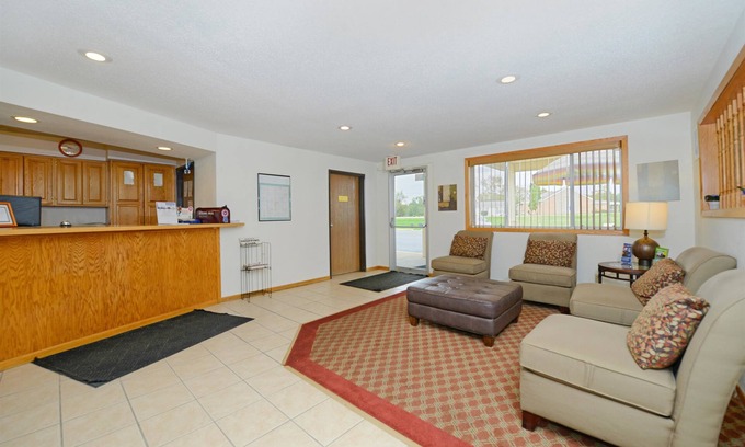 Charlotte Hotel | Comfortable Stay at Americas Best Value Inn Charlotte, MI