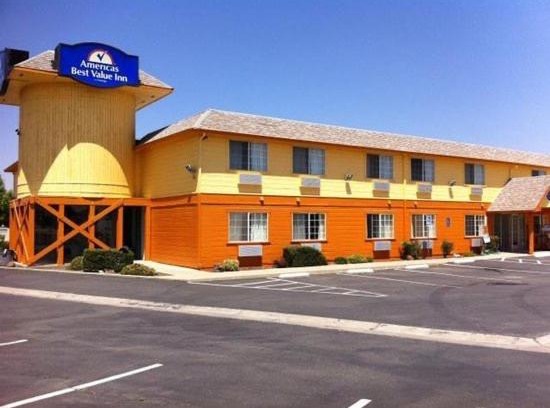 Dunnigan Hotel | Pet-Friendly Retreat at Americas Best Value Inn Dunnigan