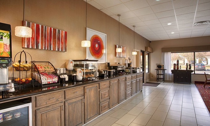 Bastrop Hotel | Discover Americas Best Value Inn & Suites in Bastrop