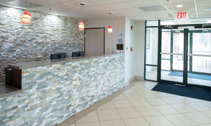 West Point Hotel | Comfortable Stay at Americas Best Value Inn in West Point