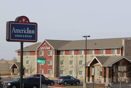 Cedar Rapids - Iowa City Hotel | Comfortable Stay at AmericInn by Wyndham Cedar Rapids Airport