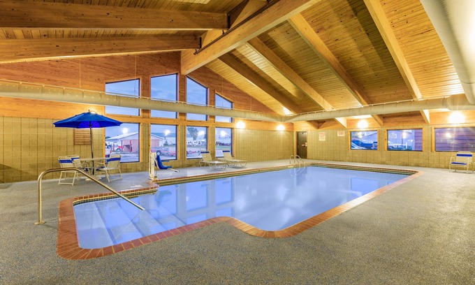 Marshall Hotel | Cozy Haven at AmericInn by Wyndham Marshall with Pool & Spa