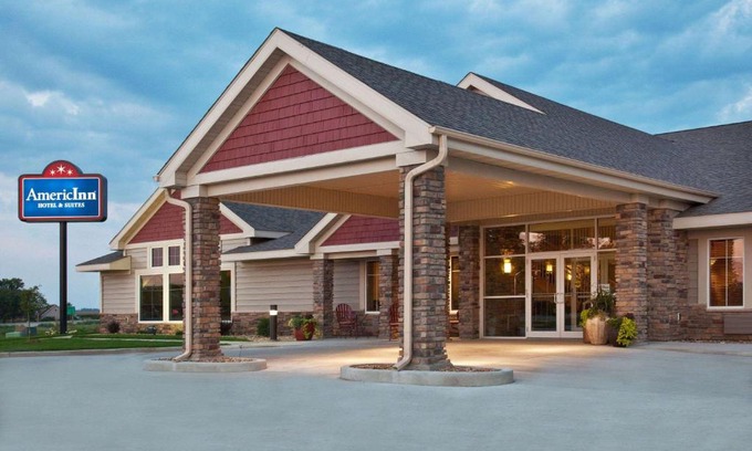 Osage Hotel | Pet-Friendly Retreat: AmericInn by Wyndham Osage Awaits