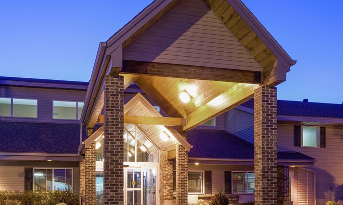 Rhinelander Hotel | Discover AmericInn by Wyndham Rhinelander - Rated 9.2/10
