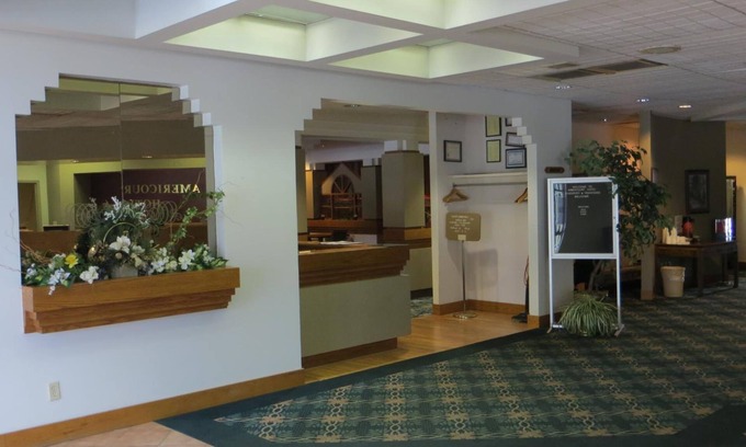 Kingsport Hotel | Budget-Friendly Americourt Extended Stays with Breakfast