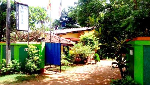 Trincomalee House | Discover Amila Guest: Family-Friendly & Pet Welcome Stay