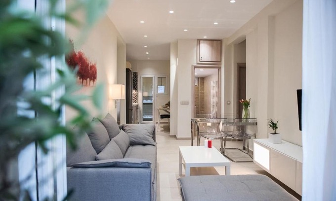 Corfu Town Apartment | Elegant Ammos Apartment - Rated 9.8/10 & Family Friendly