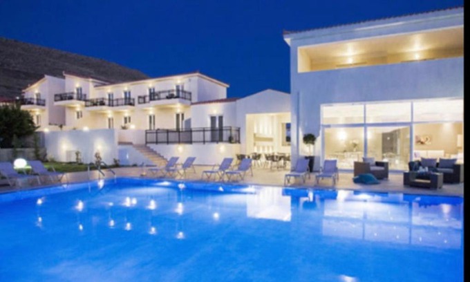 Myrina Hotel | Experience Serenity at Ammos Suites with Ocean Views