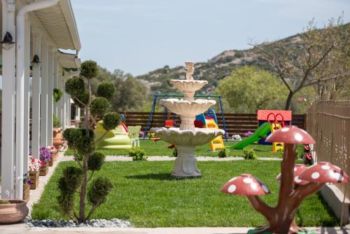 Sikia Hotel | Beachfront Retreat: Amo el mar – Rated 9/10, Family-Friendly