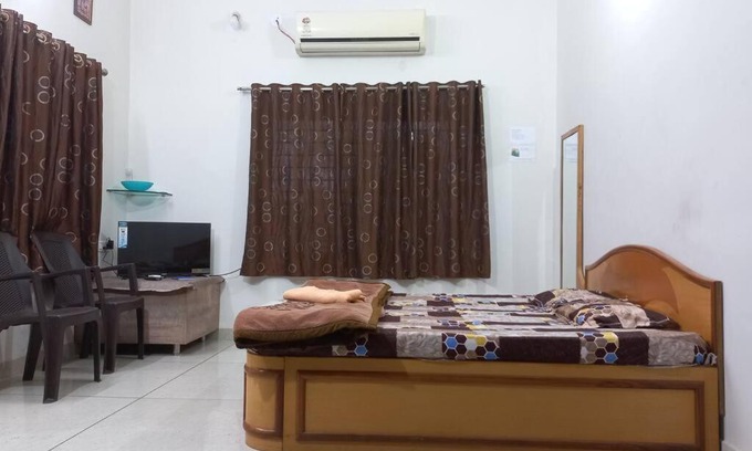 Ujjain Villa | Amogh Homestay: Your Cozy Retreat for Family Fun