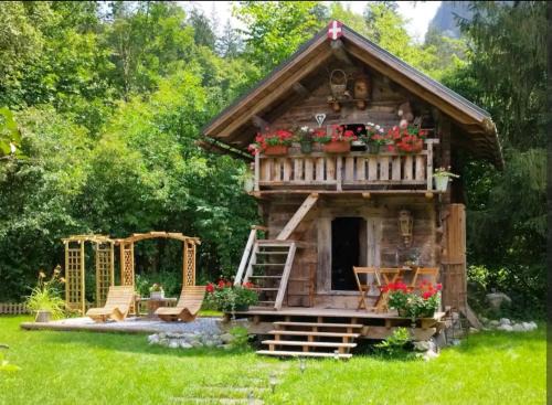 Sixt-Fer-a-Cheval Ski Chalet | Unforgettable Stays at Amour & Chocolat - Rated 9.6/10