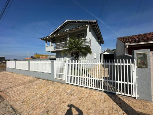 Meia Praia House | Spacious 5-Bedroom Home with Ocean View & Pet-Friendly Stay