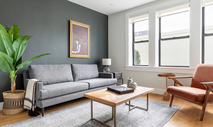 Brighton Apartment | Family-Friendly 2BR Allston Apartment with Convenient Amenities