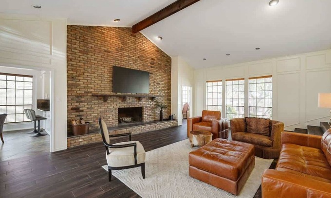 Grand Prairie House | Inviting Home Near DFW with Hot Tub & Family-Friendly Amenities