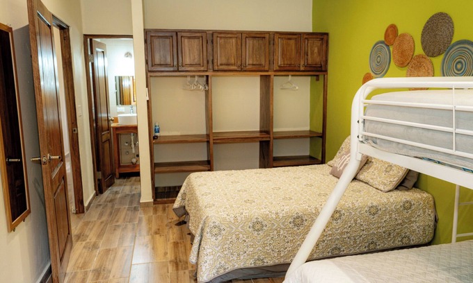 Alto Boquete House | Family Room in Alto Boquete with Kitchen & Wifi Amenities