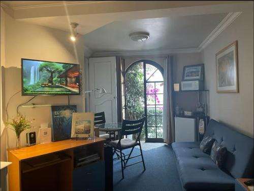 Metepec Apartment | Executive Room with Private Bath and Hot Tub - Rated 9.6