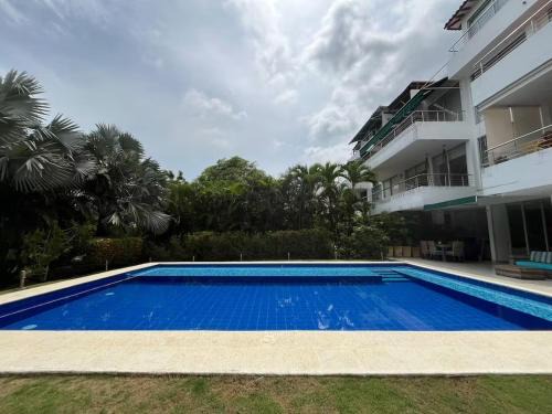Zona Norte Apartment | Amplio y cómodo apto para 6 a Max 12 personas con piscina privada en Laguna Club