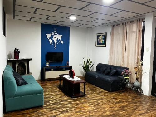 Loja Apartment | Spacious & Pet-Friendly Apartment with Breakfast Included!