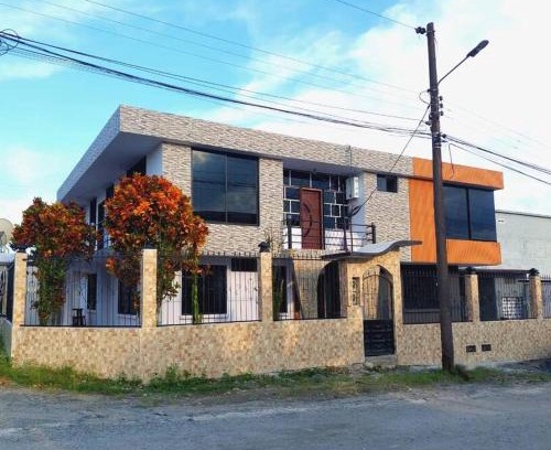 Ramonurcu Apartment | Cozy and Convenient Apartment with Garage Access