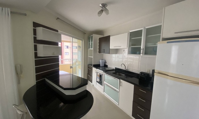Castelo Branco Apartment | Spacious 3-Bedroom Apartment with Balcony and Grill