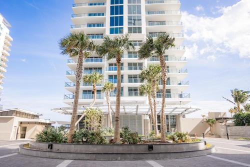 Singer Island Apartment | Amrit Ocean Resort