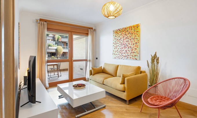 Torrino Apartment | Stylish Amsterdam Suite with Spa and Parking Options