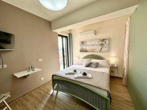 Santo Stefano di Camastra Bed & Breakfast | Guest Rated 10/10: Amuka B&B with Family-Friendly Amenities