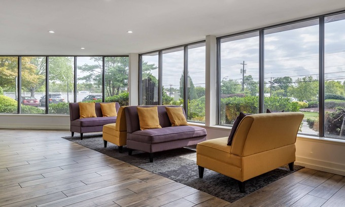 Somerset Hotel | Convenient Amwell Suites: Family-Friendly with Dining Options