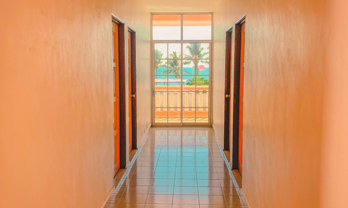 Lubok Buaya Hotel | Budget-Friendly Amzar Motel Cenang: Child Friendly Retreat