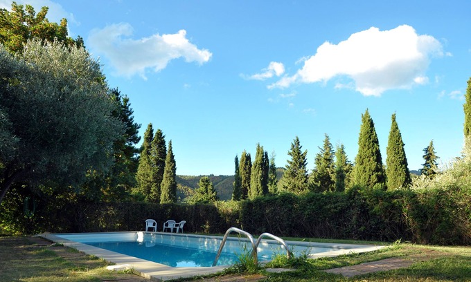 Londa House | Discover Serenity in an 800 Villa Amidst Tuscan Charm