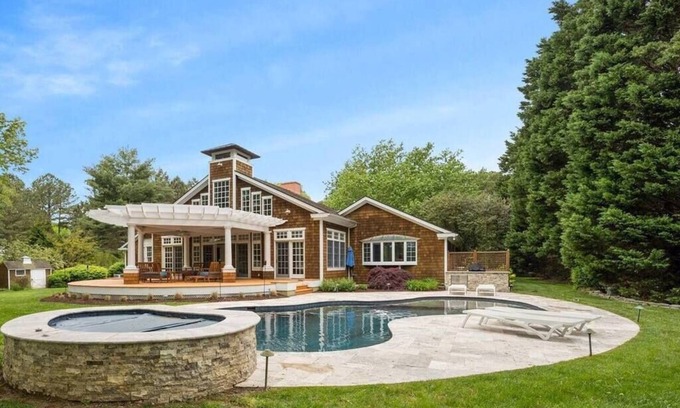 St. Michaels House | Experience Serenity at Our Waterfront Retreat with Spa