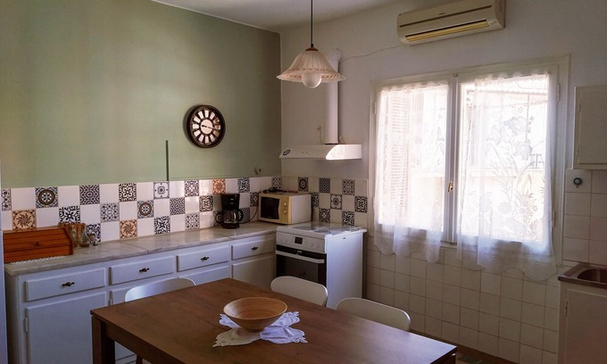 Corfu Town Apartment | Ideal Family Getaway Near Airport with Ocean View Amenities