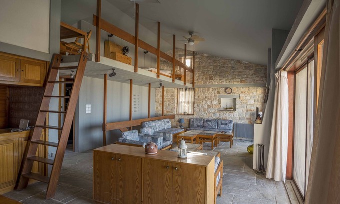 Anavyssos Villa | Architectural Gem in Anavyssos with Pool & Scenic Views