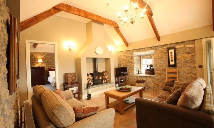Puckaun Cottage | Beautiful Retreat: Private & Pet-Friendly with High Ratings