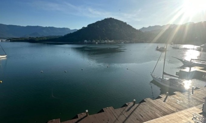 Pontal Apartment | Beautiful Angra Duplex with Ocean View, Family & Pet Friendly