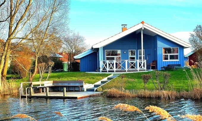 Norderteil House | Experience Oceanfront Serenity at An der Wasserlöse 12