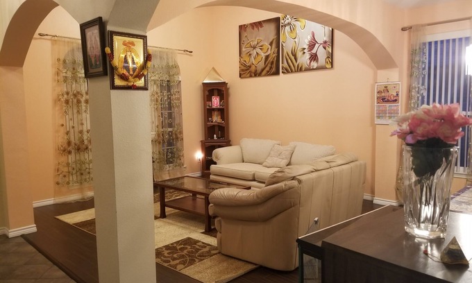 Carrollton House | Discover the Healing Oasis: Energy Blessing Retreat