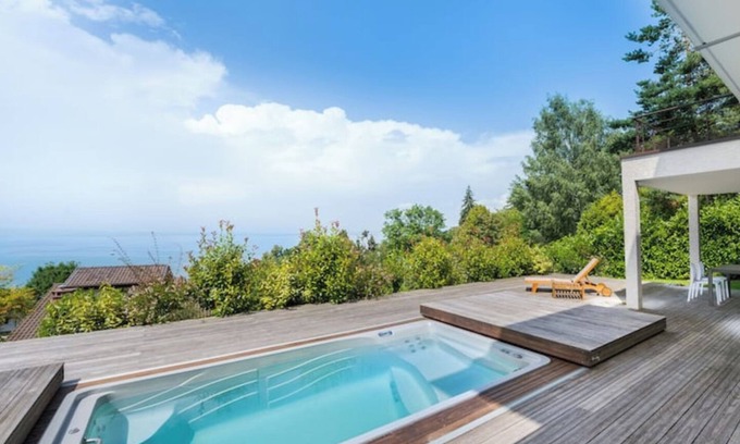 Publier Villa | An Exceptional Villa in front of Lake Geneva